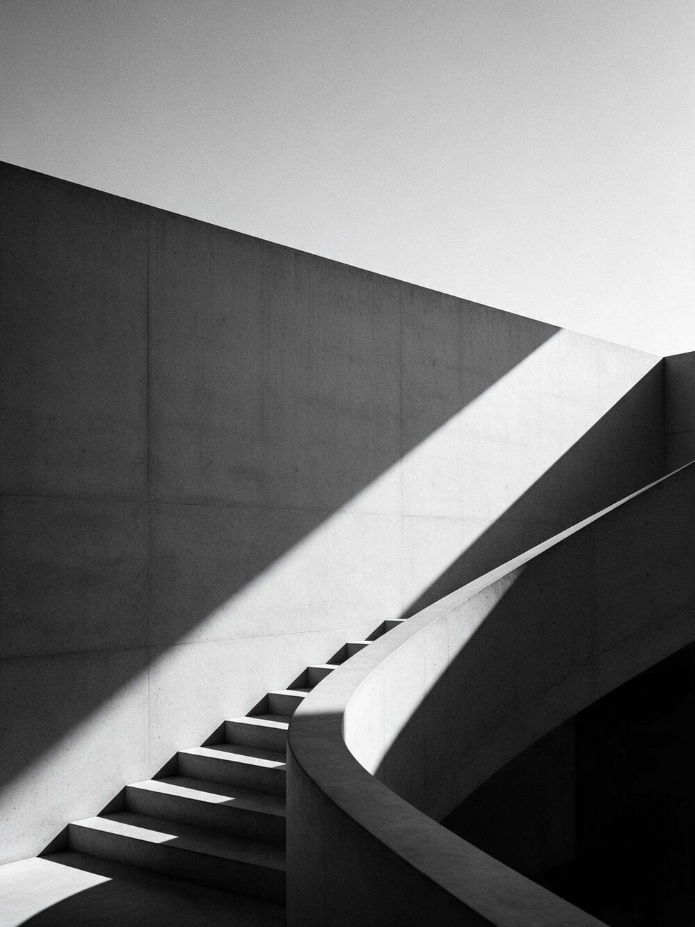 Composição abstrata de arquitetura minimalista em preto e branco